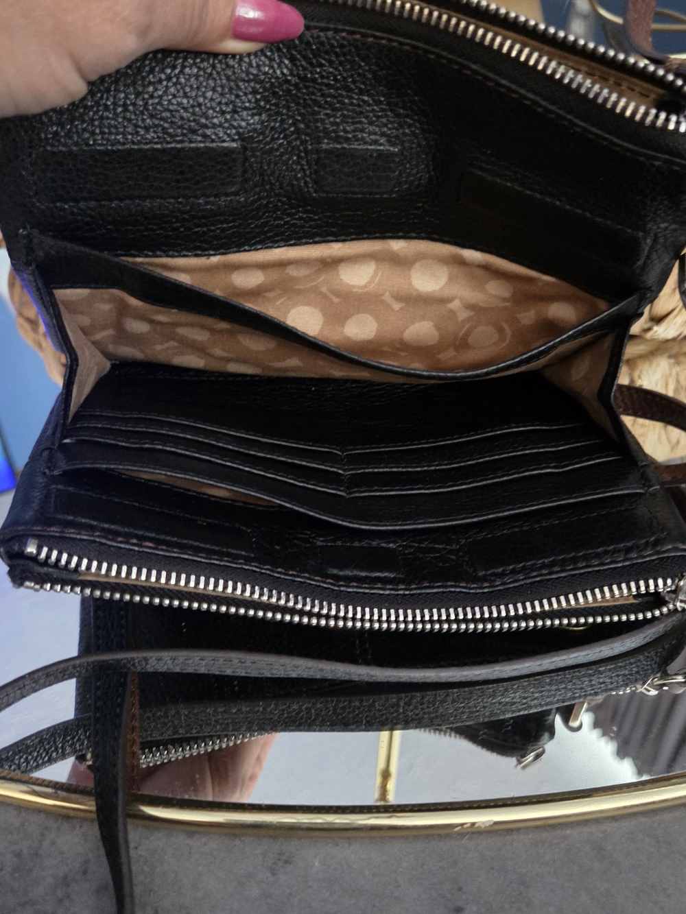 LOW START Brighton Black Leather Wallet Crossbody Organizer Bag Silver Medallion - Picture 8 of 16
